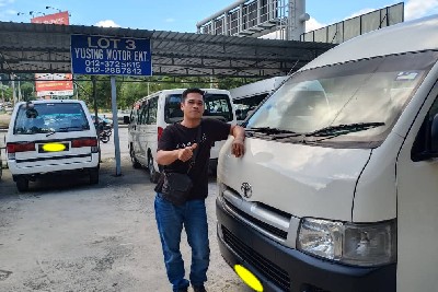 Yusing vehicle stock